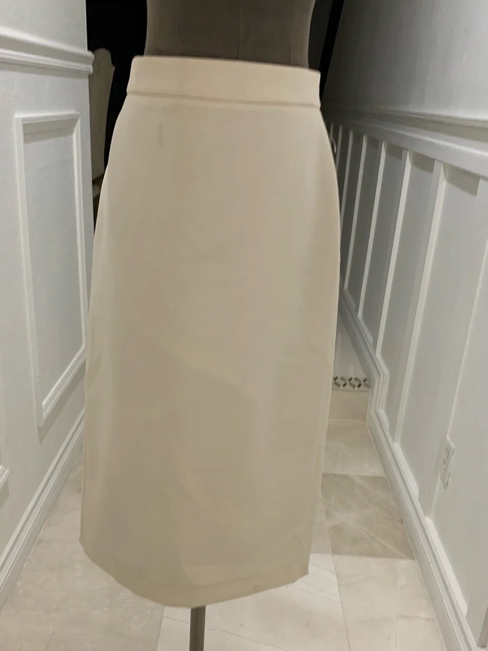 Classic Cream MAX MARA Losanna Midi Skirt Max Mara in Virgin Wool Size 10